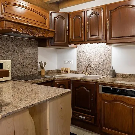 بيت للعطل Authentique Grange Renovee لودنفيال